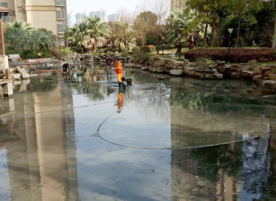 交口景观池淤泥清理
